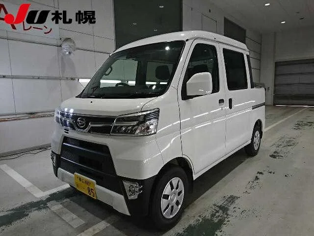 Daihatsu Hijet Deck Van 2021