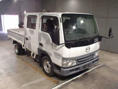 Mazda Titan