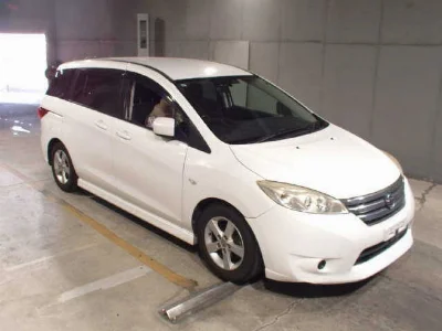 Статистика аукционов Nissan Lafesta