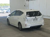 Цена авто Toyota Prius Alpha с аукционов Японии, номер кузова ZVW40W, пробег 180 000, оценка 7