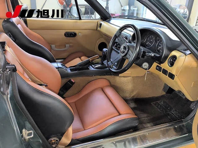 Mazda Eunos Roadster  с аукциона в Японии