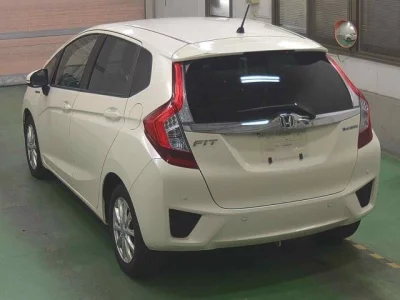 Статистика аукционов Honda Fit