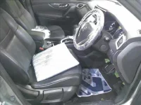 Цена авто Nissan X-Trail с аукционов Японии, номер кузова HNT32, пробег 82 000, оценка 8