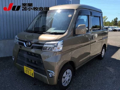 Daihatsu Hijet Deck Van