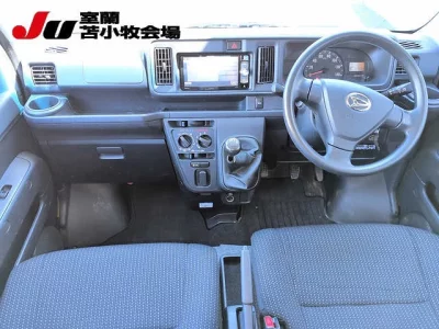 Daihatsu Hijet Deck Van