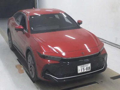 Toyota Crown Crossover