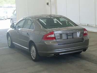 Volvo S80