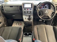 Цена авто Mitsubishi  с аукционов Японии, номер кузова CV5W, пробег 137 000, оценка 7