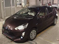 Цена авто Toyota Aqua с аукционов Японии, номер кузова NHP10, пробег 143 000, оценка 6
