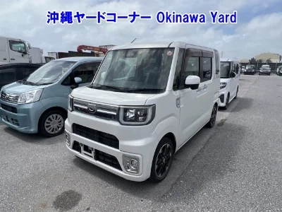 DAIHATSU WAKE