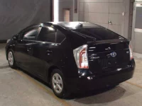 Цена авто Toyota Prius с аукционов Японии, номер кузова ZVW30, пробег 142 000, оценка 6