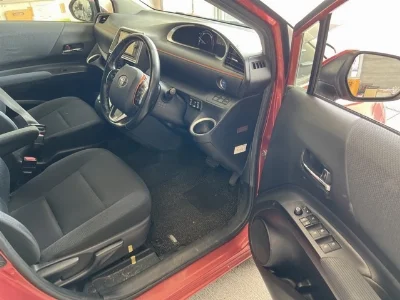 Статистика аукционов Toyota Sienta