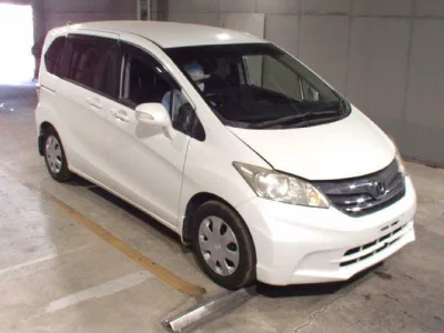 HONDA FREED