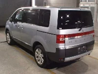 Цена авто Mitsubishi  с аукционов Японии, номер кузова CV5W, пробег 98 000, оценка 8