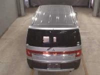 Цена авто Mitsubishi  с аукционов Японии, номер кузова CV5W, пробег 98 000, оценка 8