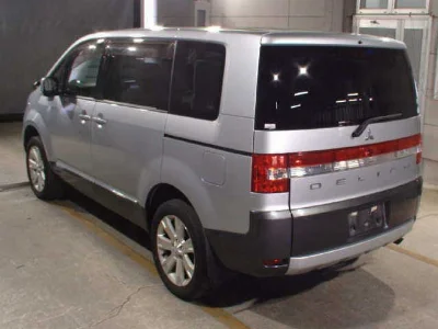 Статистика аукционов Mitsubishi Delica D:5