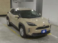 Цена авто Toyota Yaris Cross с аукционов Японии, номер кузова MXPB10, пробег 76 000, оценка 3