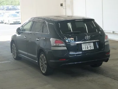 Toyota Mark X Zio