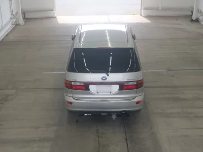 Toyota ESTIMA L