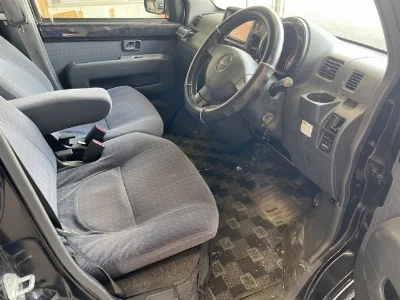 DAIHATSU ATRAI WAGON