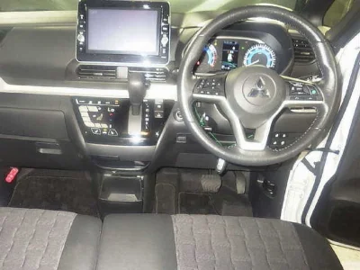 Mitsubishi Delica Mini