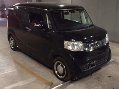 Honda N-Box Slash