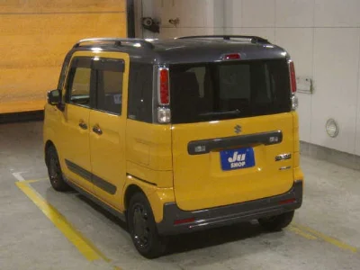 Suzuki Spacia Gear