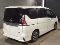 Цена авто Nissan Serena с аукционов Японии, номер кузова GFC27, пробег 107 000, оценка 8