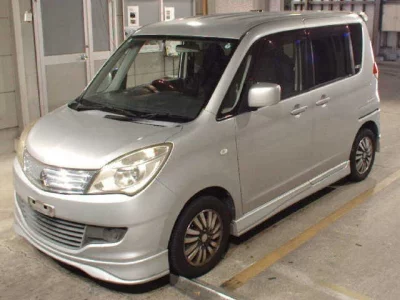 Mitsubishi Delica D:2