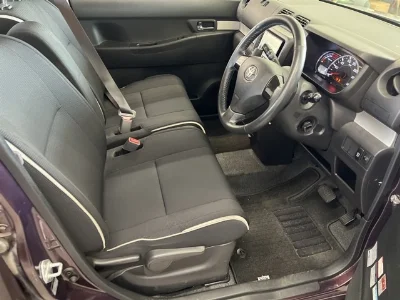 Toyota Pixis Space