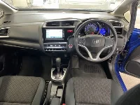 Цена авто Honda Fit с аукционов Японии, номер кузова GK3, пробег 180 000, оценка 2
