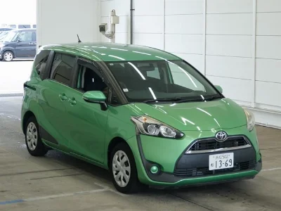 Toyota Sienta