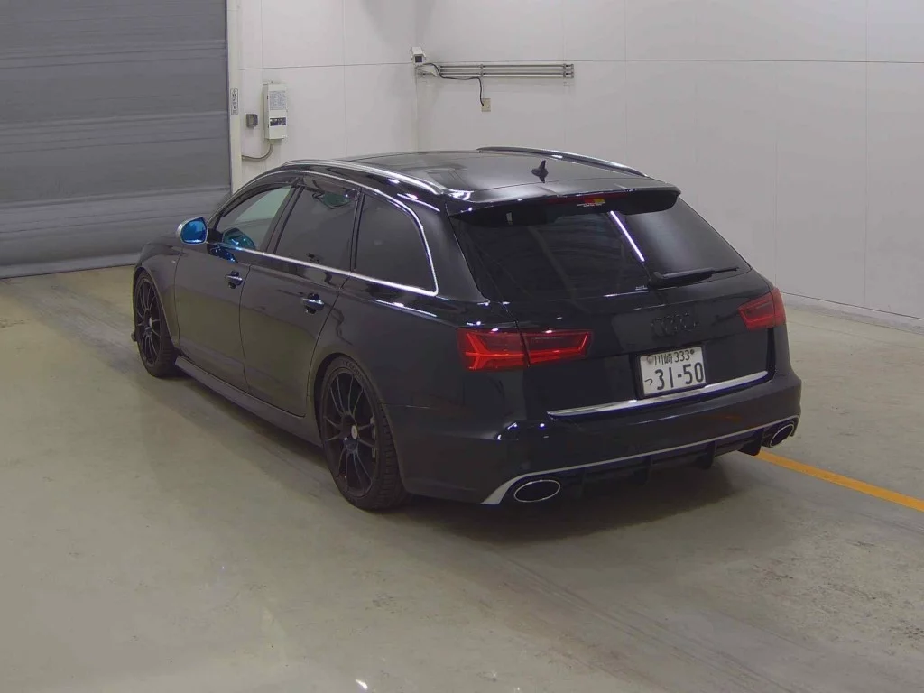Audi A6 Avant  с аукциона в Японии