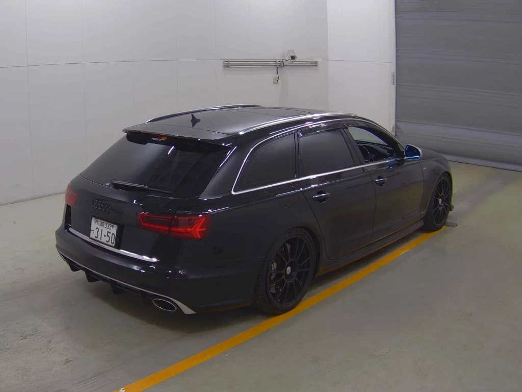 Audi A6 Avant  с аукциона в Японии