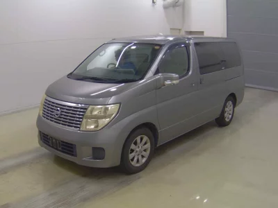 Статистика аукционов Nissan Elgrand