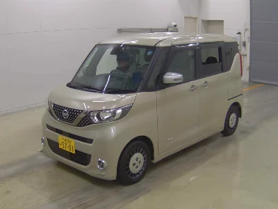 Статистика аукционов Nissan Roox
