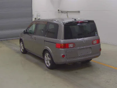 Nissan Lafesta
