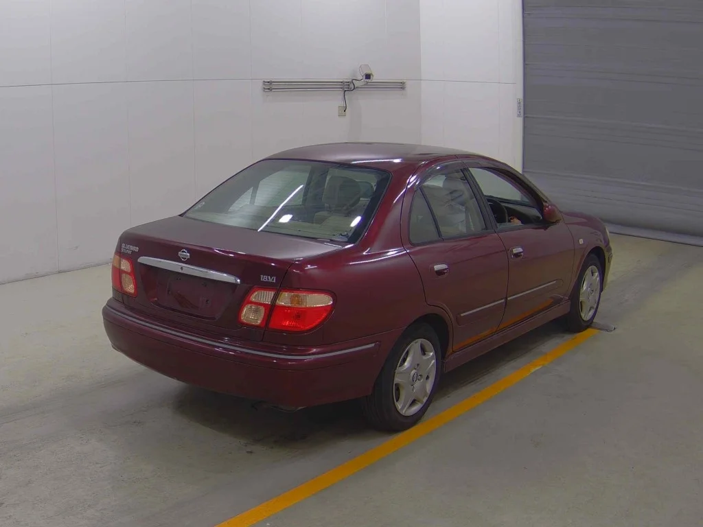 Nissan BLUEBIRD SYLPHY  с аукциона в Японии