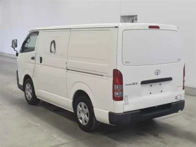 Toyota RegiusAce