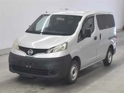 Nissan NV200 VANETTE VAN