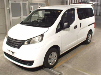 Mitsubishi Delica