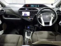 Цена авто Toyota Aqua с аукционов Японии, номер кузова NHP10, пробег 229 000, оценка 6