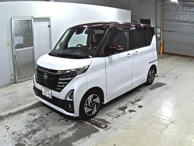 Статистика аукционов Nissan Roox