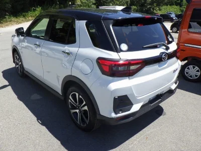 DAIHATSU ROCKY