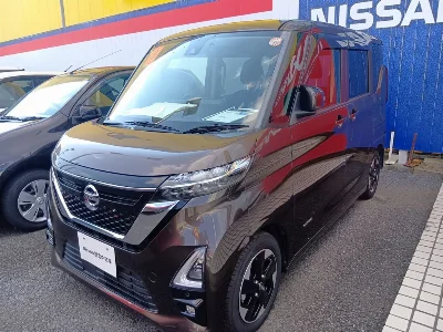 Статистика аукционов Nissan Roox