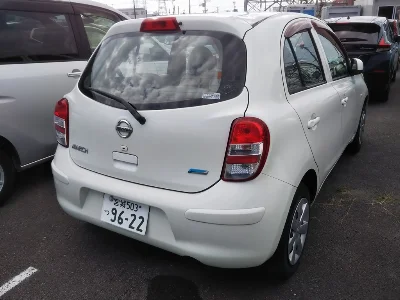 Nissan March