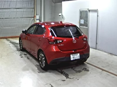 Статистика аукционов Mazda Demio