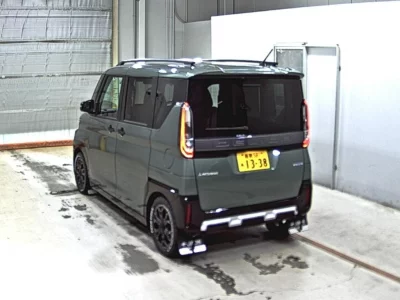 Mitsubishi Delica Mini
