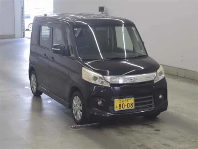 Suzuki Spacia Custom