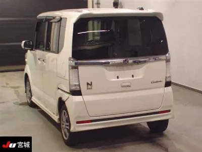 HONDA N BOX